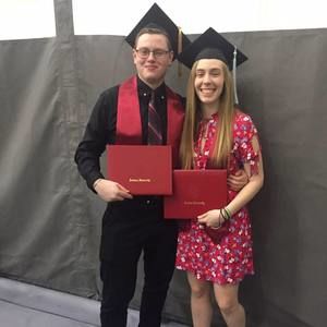 Meet your Posher, Carissa